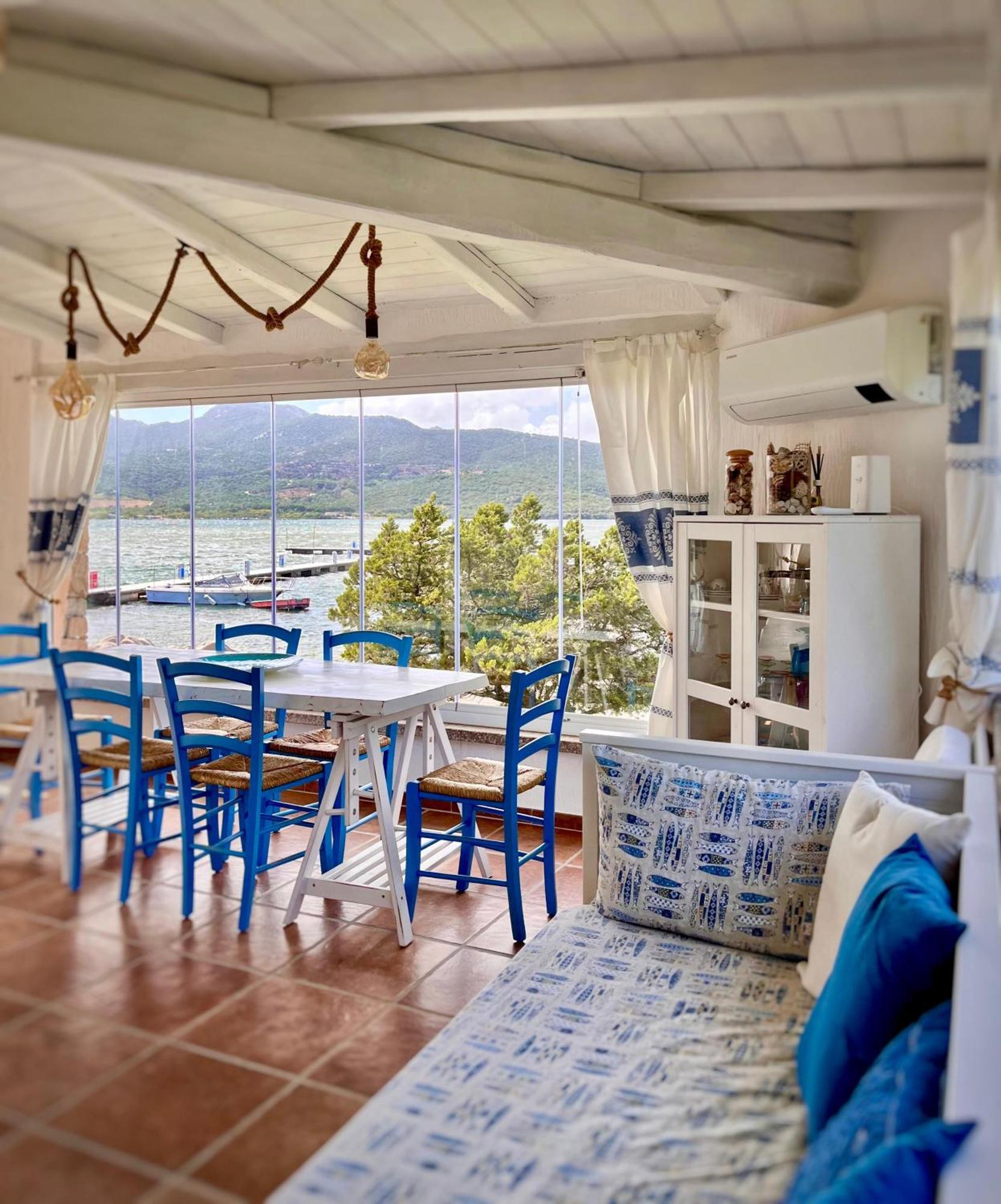 House On The Beach - Porto Rotondo Buitenkant foto